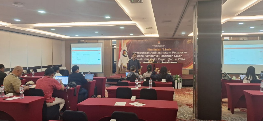 KPU Mimika Gelar Bimtek Penggunaan Aplikasi Pelaporan Dana Kampanye 