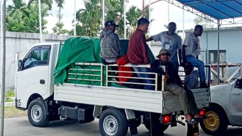 KPU Mimika : Sebagian Besar Logistik Pemilu Tiba di GOR Futsal Mimika