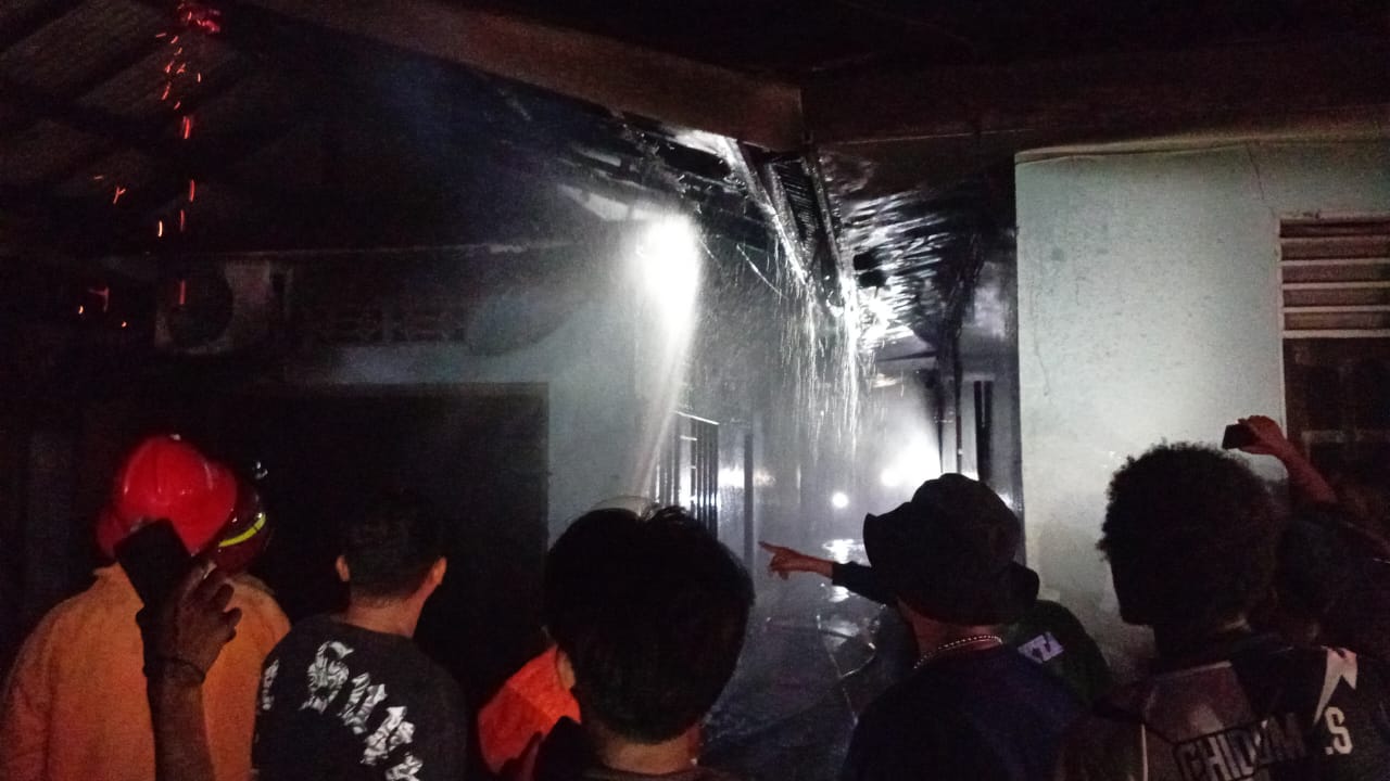Satu Unit Rumah di Jalan Kartini Terbakar