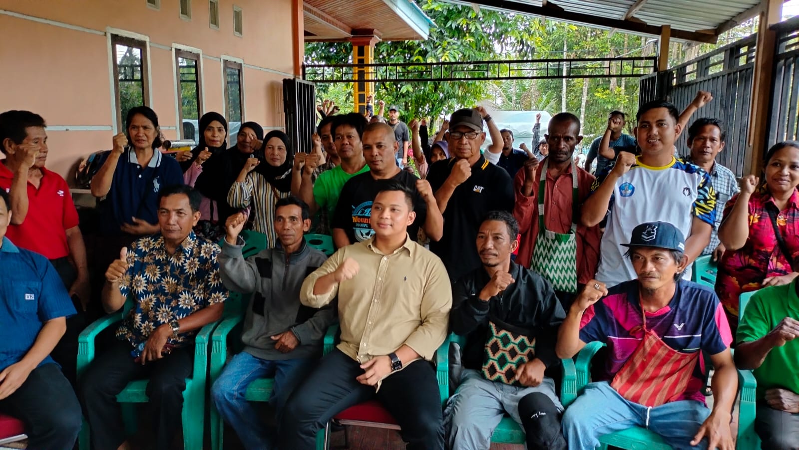 Temui Konstituennya pada Reses I, Politisi Perindo Darwin Rombe Siap Perjuangkan Aspirasi Warga