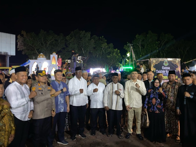 Pawai Takbiran Berlangsung Meriah, Dilepas Secara Resmi Oleh Bupati dan Wabup Mimika