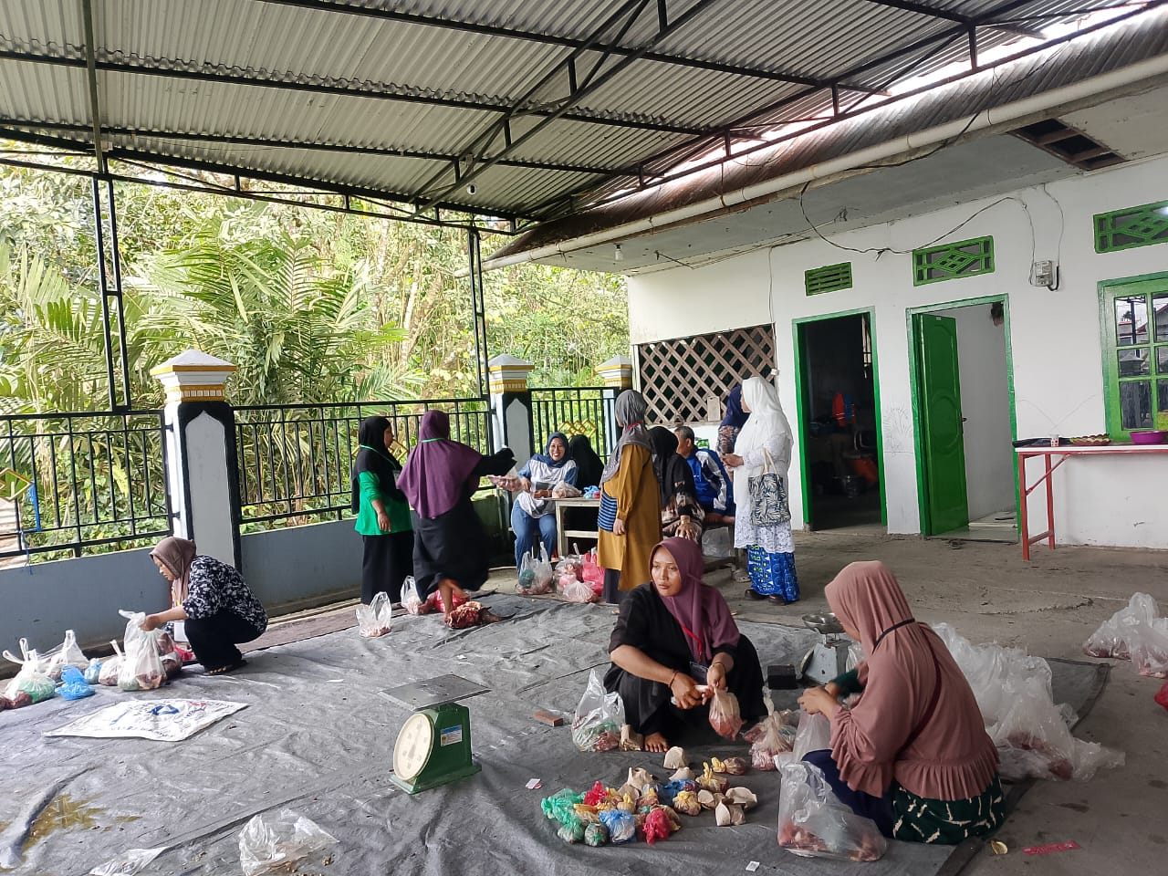 Idul Adha, Masjid An-Nur Sembelih 2 Kambing dan 2 Sapi, Satu Sapi Dari Majelis Ta’lim 