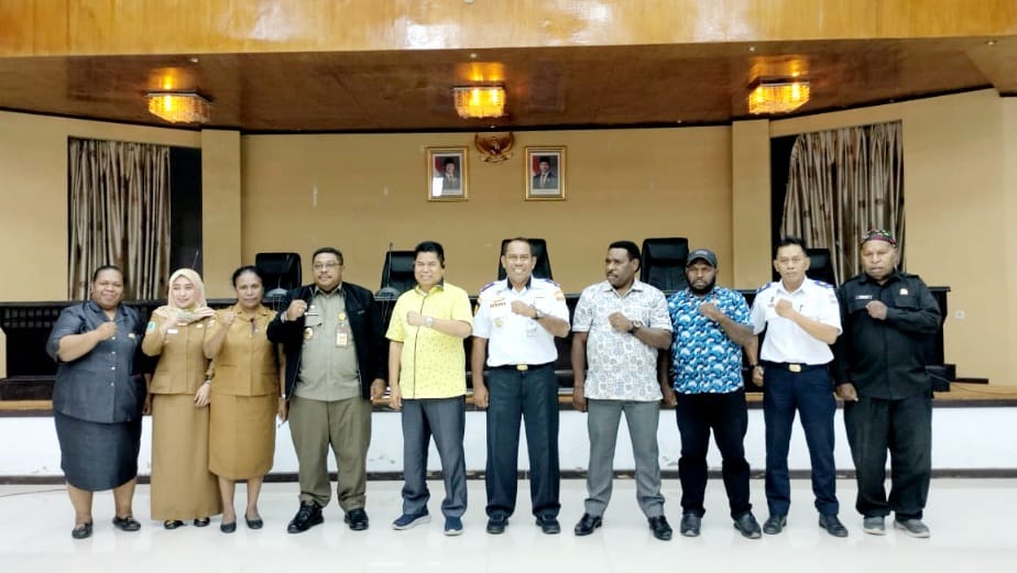 Sikapi Sangketa Lahan Pelabuhan Poumako, Komisi I DPRK Mimika Gelar Hearing Dengan Tiga Instansi