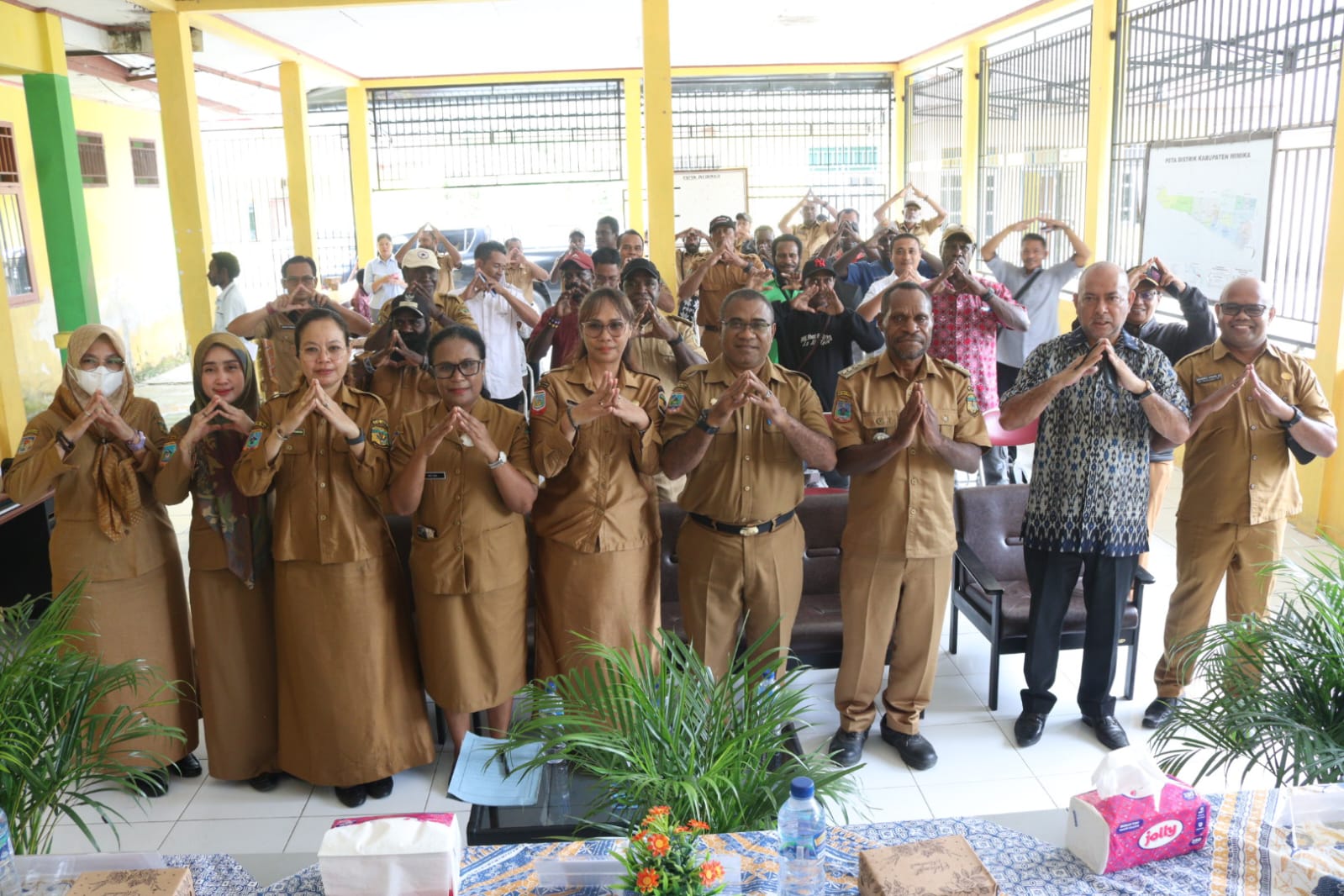 Tingkatkan Kapasitas Pemerintah Kampung, Distrik Iwaka Gelar Sosialisasi Pengelolaan Aset Desa