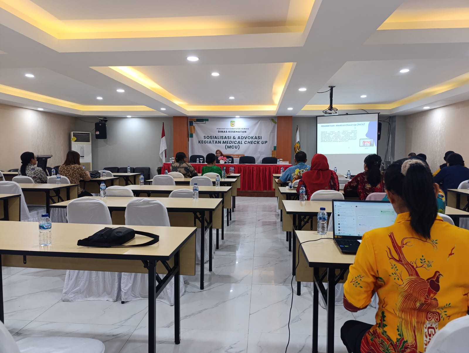 Yuk Cek Kesehatan! Dinkes Mimika Luncurkan MCU pada HKN 2025