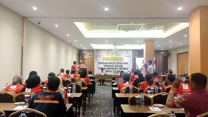 Pelatihan Dasar Pertolongan Pertama PMI, Bupati Mimika Tekankan Nilai Kemanusiaan 