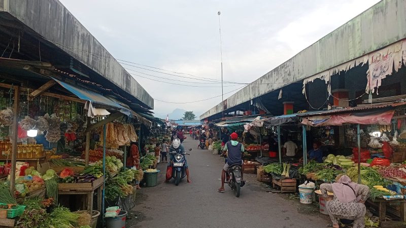 Harga Bumbu Dapur di Pasar Sentral Timika Bervariasi, Cabai Kian Pedas, Harga Pekan Depan Masih Tanda Tanya