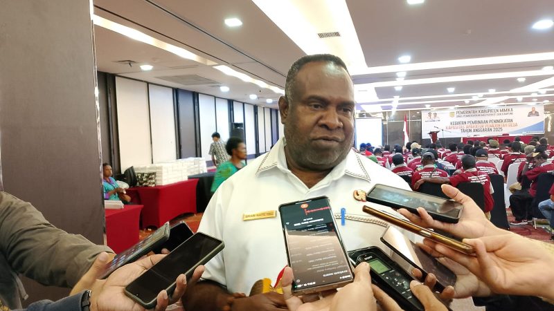 Evaluasi Belum Tuntas, Pengukuhan Kepala Kampung Diundur