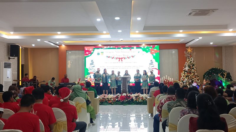 Natal Penuh Kasih, SLB Negeri Mimika Rayakan Kebersamaan dalam Keberagaman