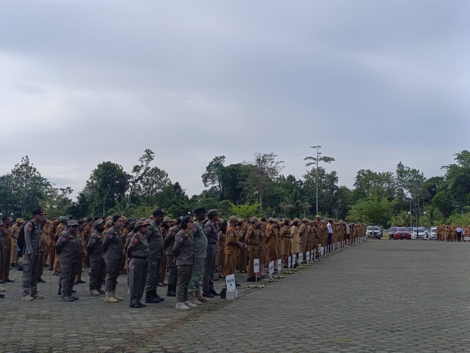 Pimpin Apel Pagi, Wabup Mimika Minta ASN Jangan Terpengaruh Isu Rolling Jabatan