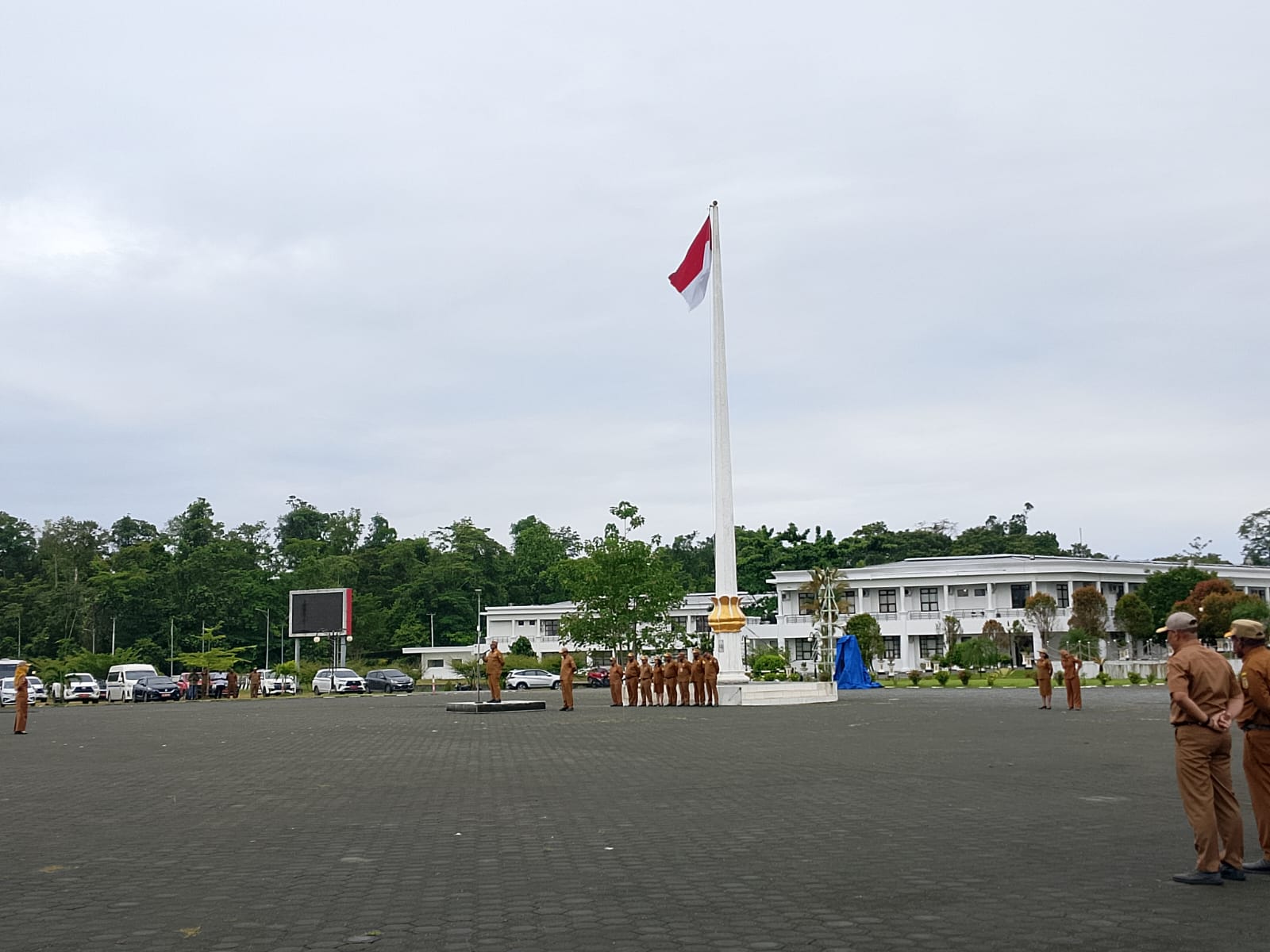 Pimpin Apel Gabungan, Bupati JR Minta ASN Selesaikan SKP Secepatnya