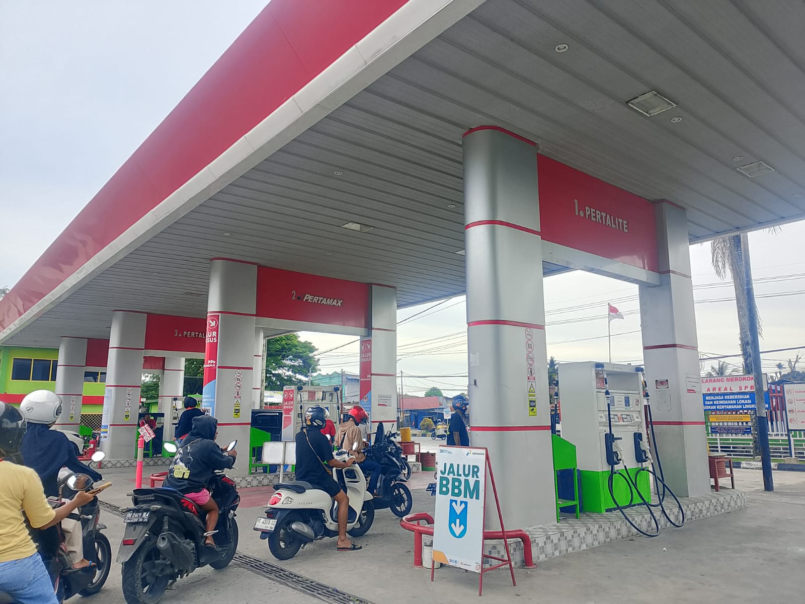 Tak Patuhi Aturan BBM Subsidi, Dua SPBU di Mimika Kena Warning