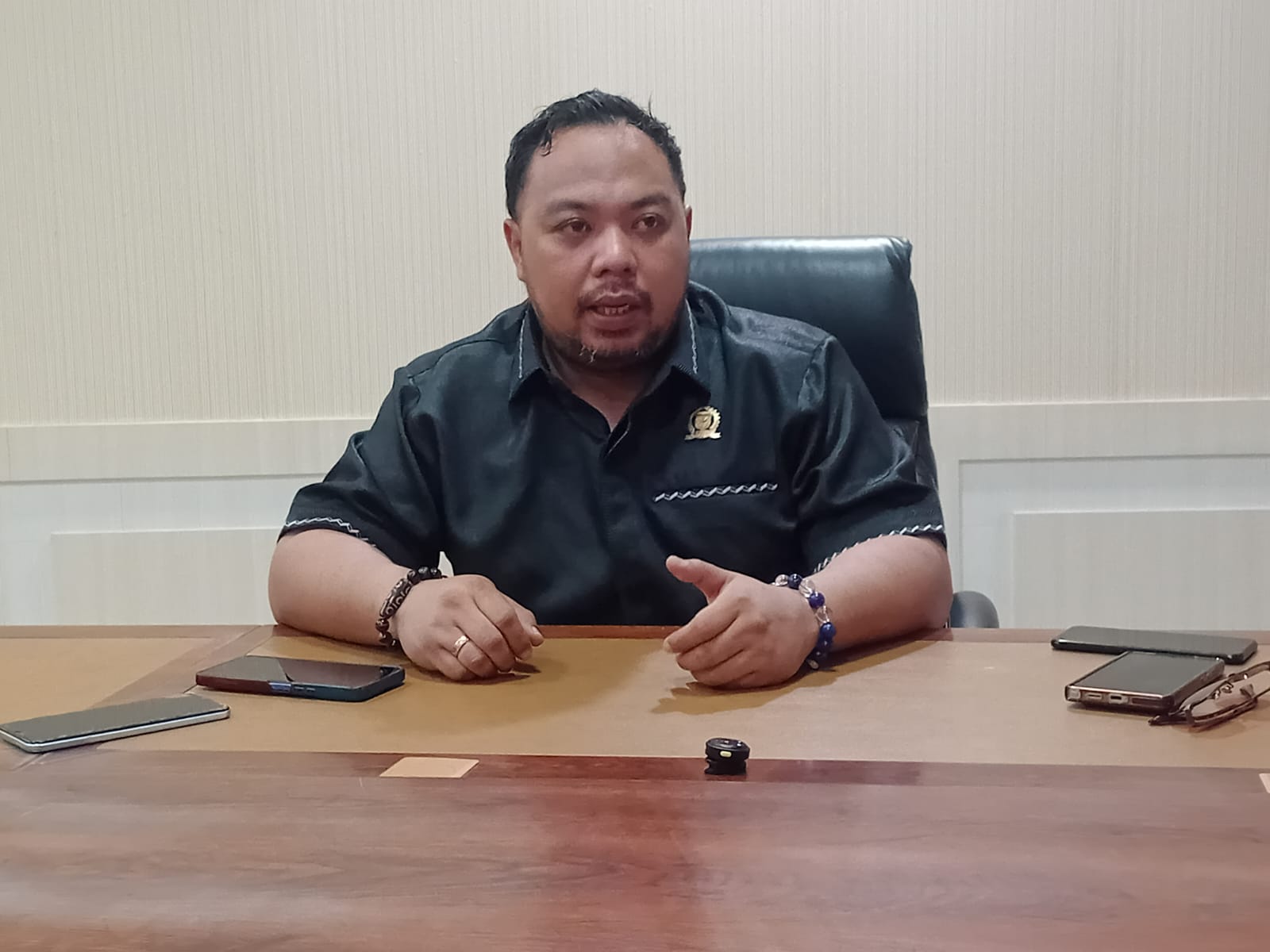 Tata Kelola dan Rekrutmen Jadi Sorotan di Balik Dinamika RDP dengan UPBU Mozes Kilangin, Dishub Absen Tanpa Keterangan