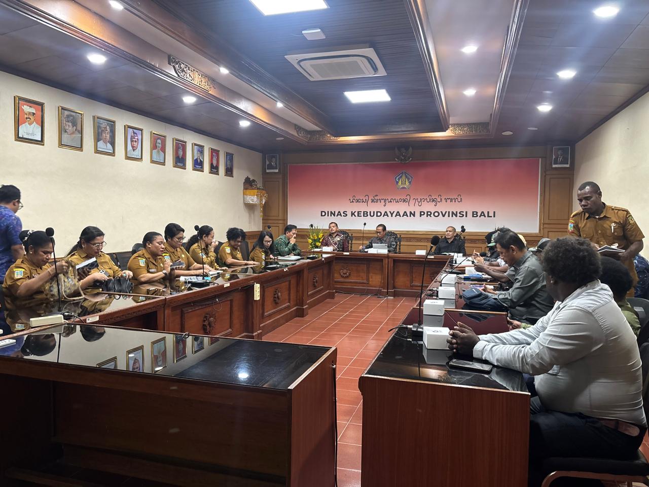 Studi Tiru ke Dinas Kebudayaan Provinsi Bali, Komisi III DPRK Mimika Libatkan OPD Mitra