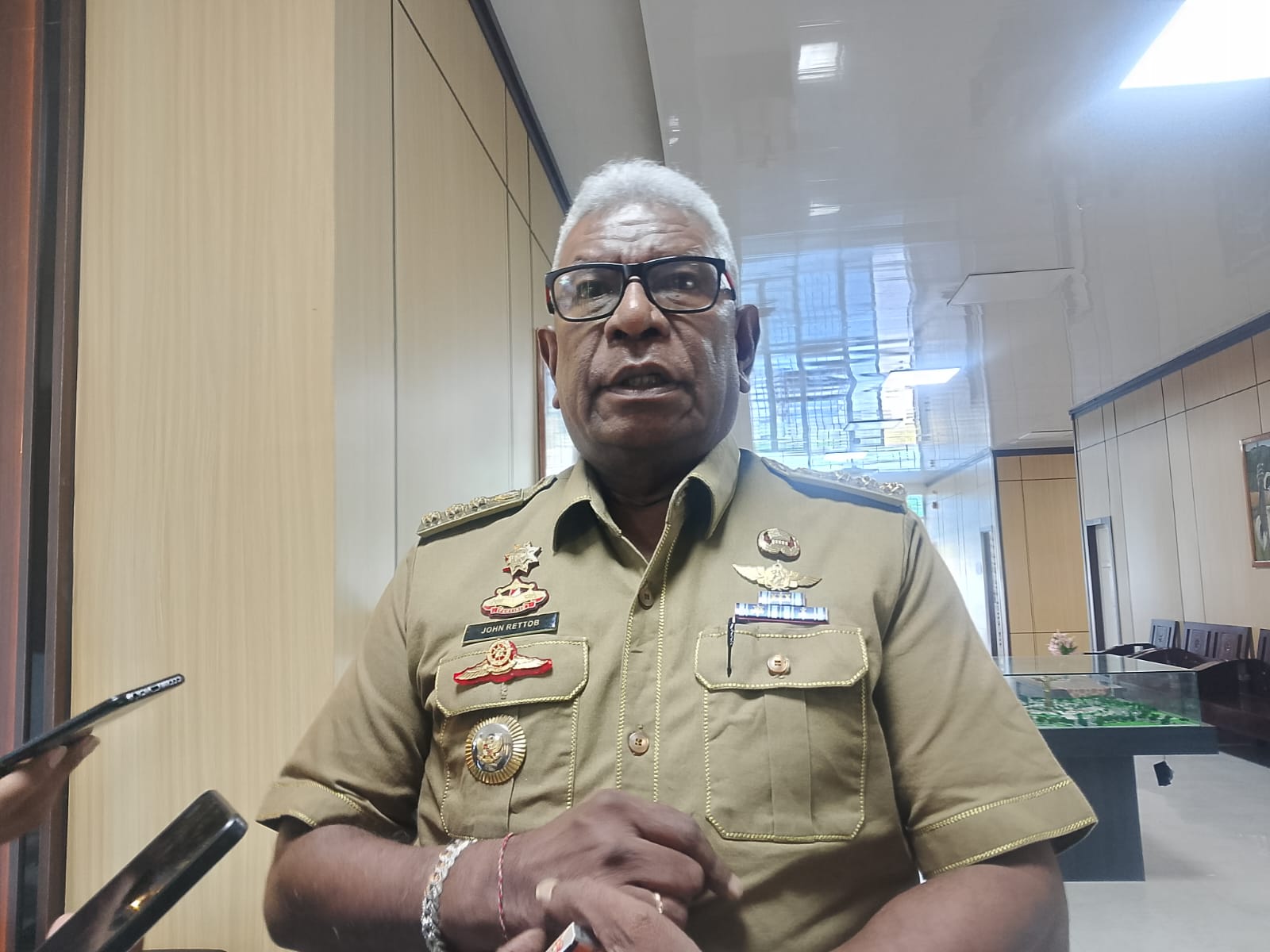 Bupati Mimika Minta Kepala Kampung Tetap Bertugas