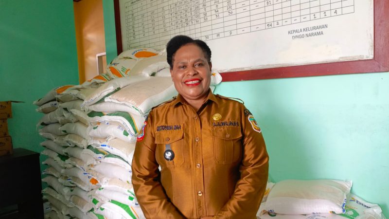 Lebih dari 600 Kepala Keluarga di Dingo Narama Terima Bantuan Pangan