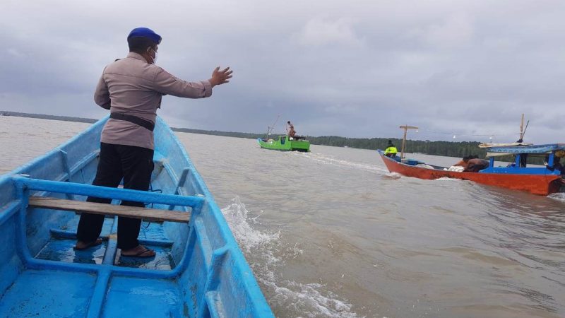 Laut Sedang Mengamuk, Kasat PolAirud Imbau Nelayan Tidak Melaut