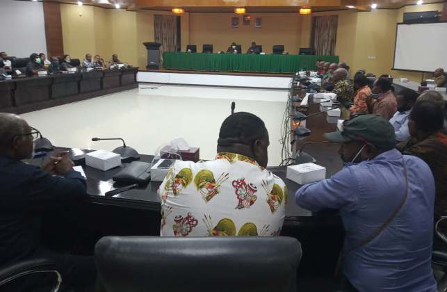 Terkait Dana 1 Persen, Dewan Gelar RDP Dengan Perwakilan 5 Suku Kekerabatan
