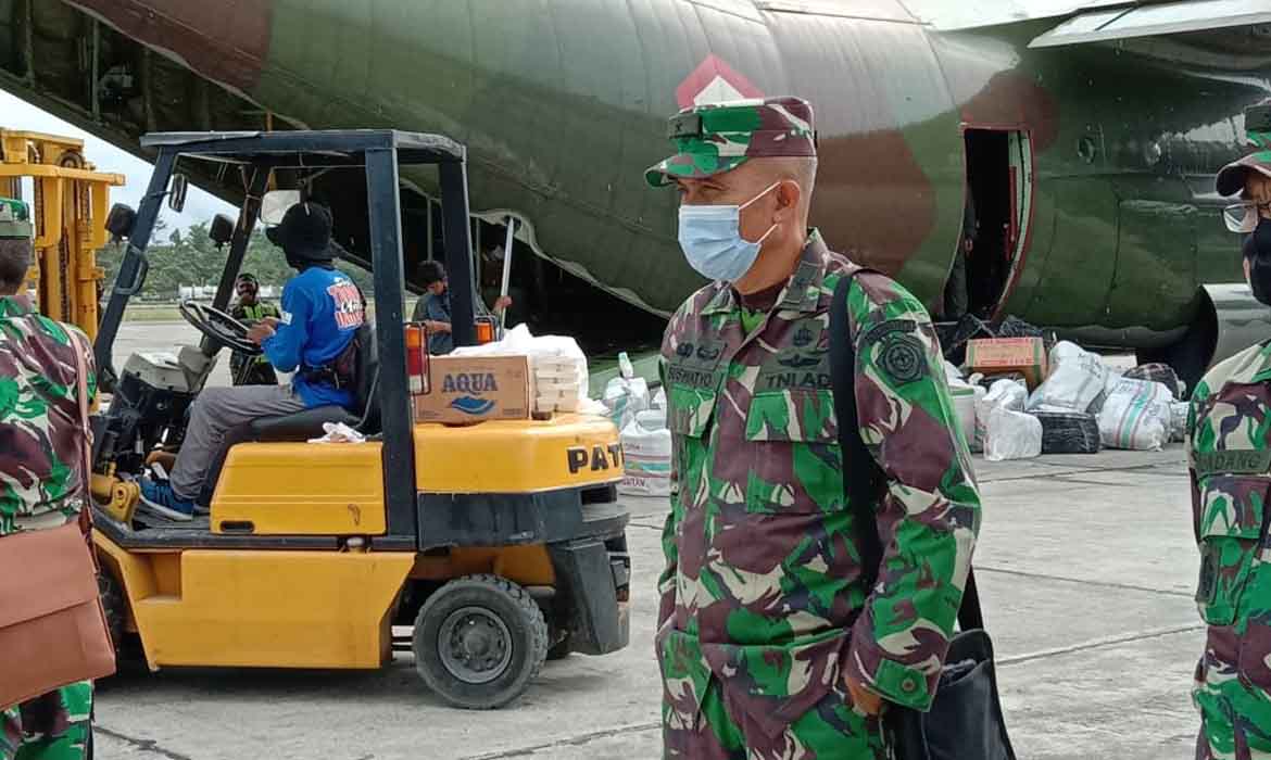 Tim Gabungan TNI dan SAR Cari Anggota TNI Yang Hilang di Tembagapura