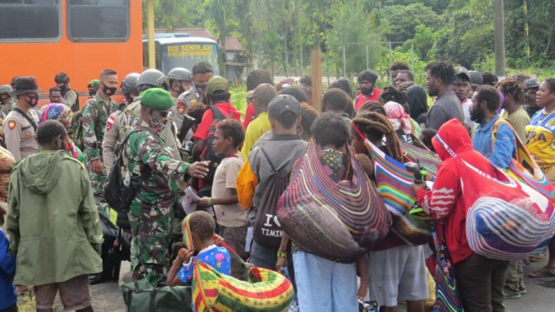 Kodim 1710/Mimika Kembali Bantu Proses Pemulangan Pengungsi Banti-Opitawak Gelombang III