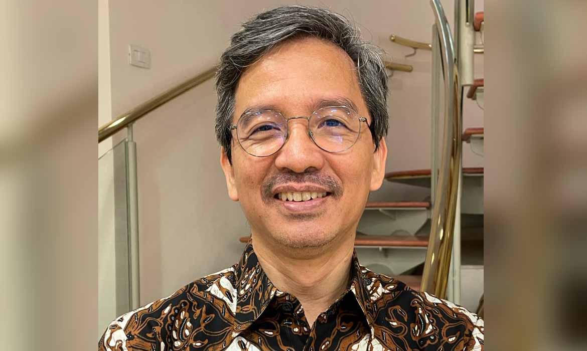 Dubes L AMRIH Jinangkung, Wartawan Harus Dorong Persatuan Untuk Atasi Covid