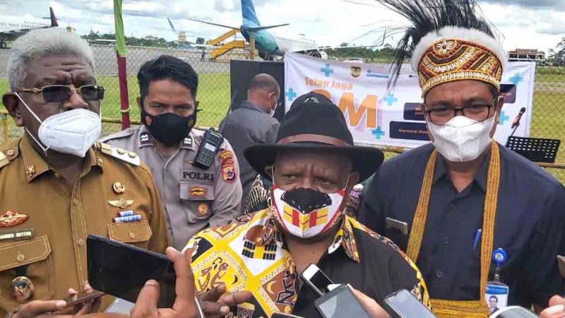 Wagub Klemen Tinal Minta Umat Kristiani Untuk Bersabar dan Menahan Diri