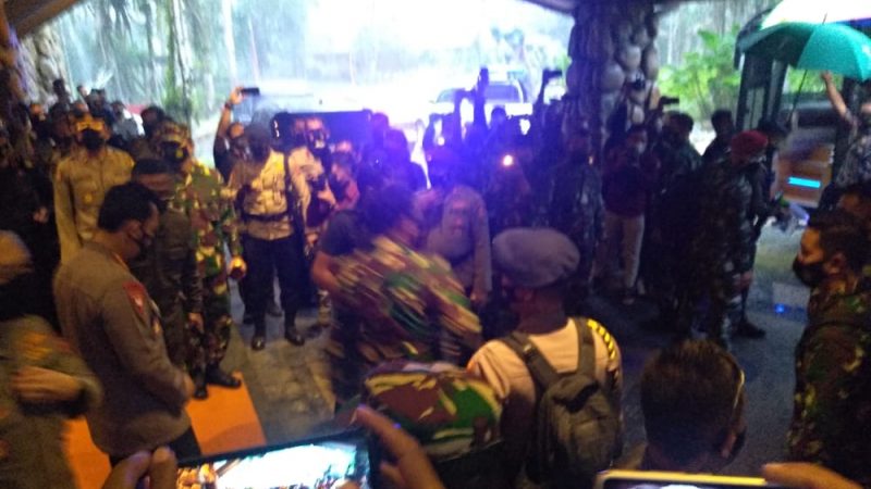 Panglima TNI dan Kapolri  Gelar Pertemuan Tertutup di Timika