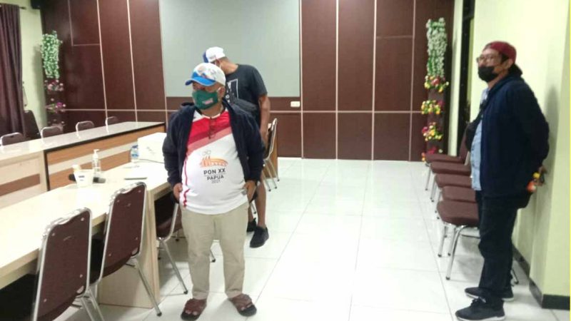 Humas PPM PB PON Sambangi Sekretariat Sub PB PON Mimika