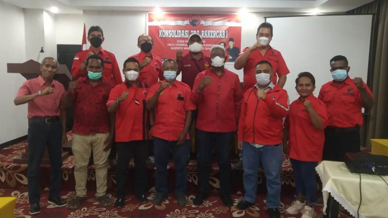 DPC PDI Perjuangan Mimika Gelar Rapat Konsolidasi Dengan PAC Sebelum Rakercab I