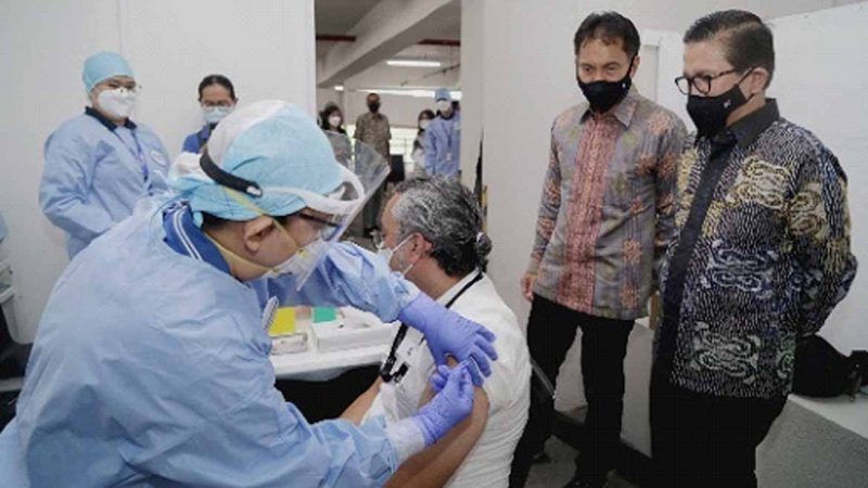 PT Freeport Indonesia Memulai Vaksinasi Karyawan dan Keluarganya