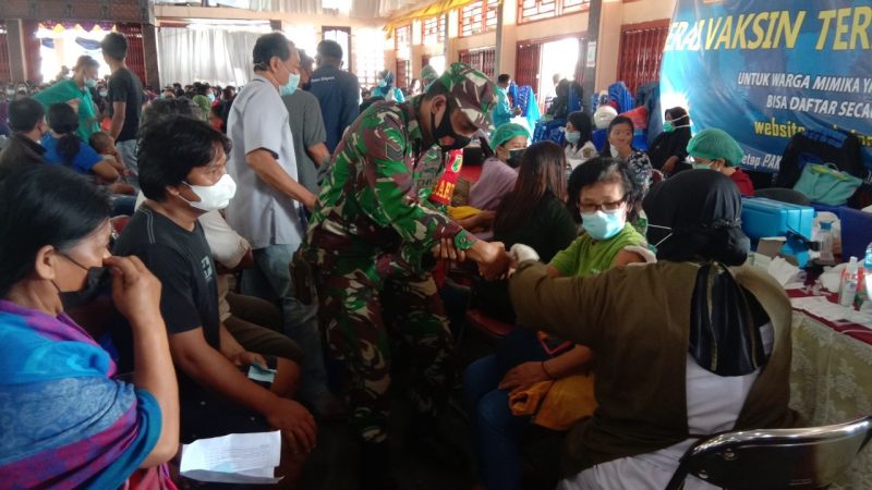 Kodim 1710/Mimika Kembali Gelar Serbuan Vaksinasi  Covid 19 Di Enam Titik  di Wilayah Mimika
