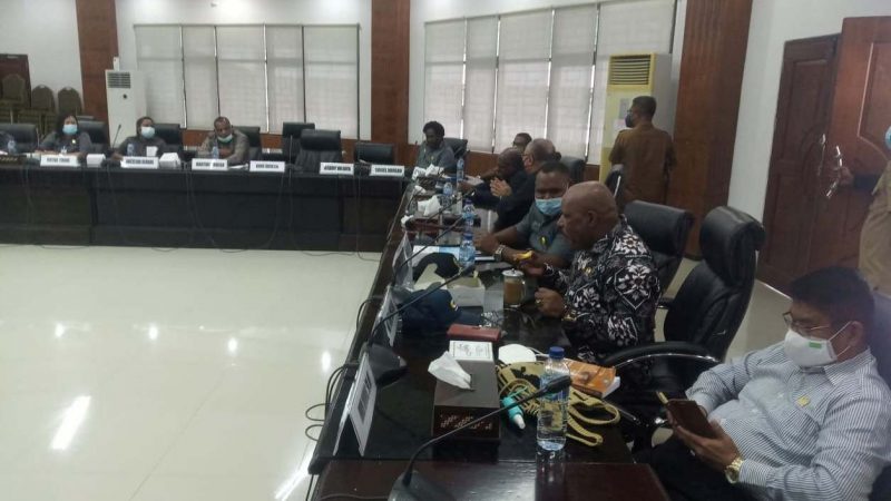 Dari Rapat Internal Dewan, Sebelum 7 Agustus Harus Ada Keputusan Gubernur Papua