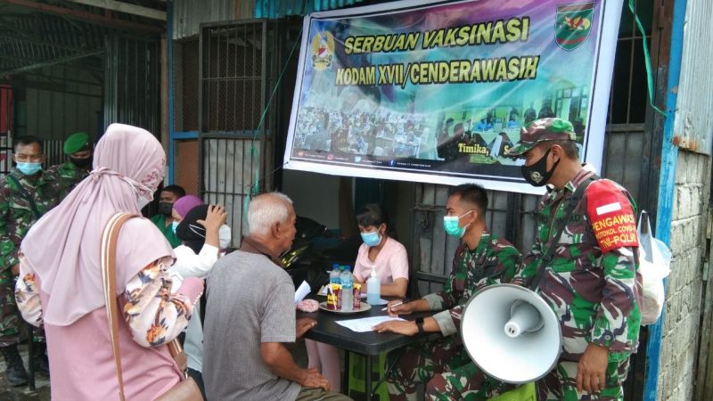 Kodim 1710/Mimika Tetap Gencar Lakukan Serbuan Vaksinasi Mobile Di Wilayah Binaan