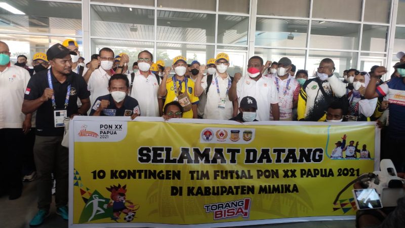 Sekum KONI Mimika Cesar Avianto Sambut Kedatangan Atlet Dari Tiga Provinsi