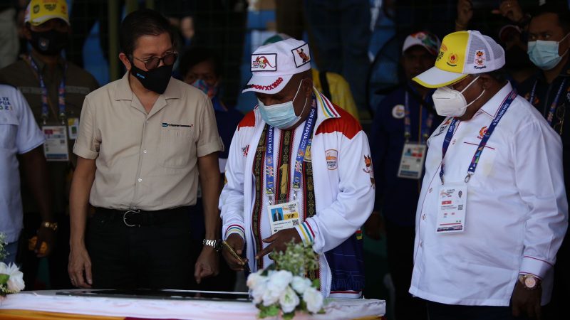 GUBERNUR PAPUA RESMIKAN MSC DISAKSIKAN PRESDIR PTFI DAN EMPAT BUPATI