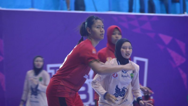 Cabor Bola Tangan, Babak Penyisihan, Kaltim Libas Jatim  21-14
