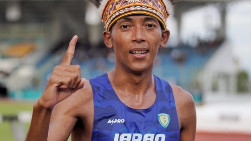 Agus Prayogo Raih Hattrick Nomor Lari Jarak Jauh PON XX Papua