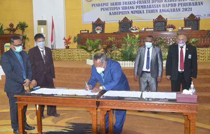 Ranperda APBD-P Mimika 2021 Senilai Rp 4,4 T Diterima 6 Fraksi di DPRD