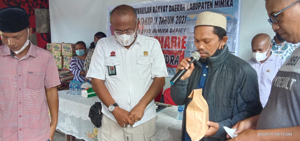 Keluarga Tanzil Azhari Ikut Bersedekah Bangun Masjid Syaikhona Kholil Mimika