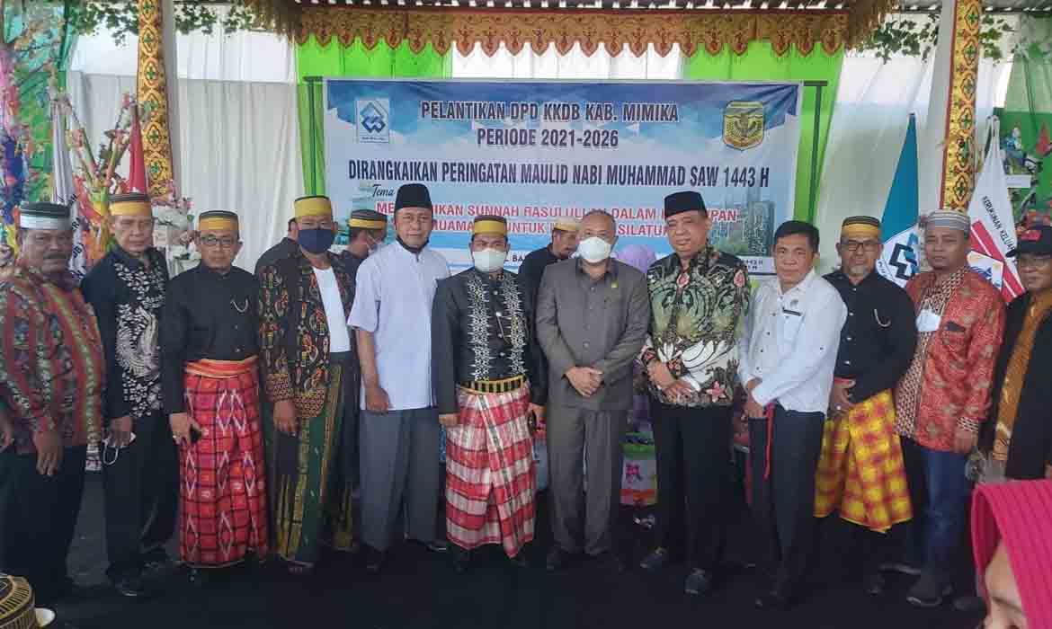 Iwan Anwar Dilantik Sebagai Ketua KKDB Mimika Periode 2021-2026