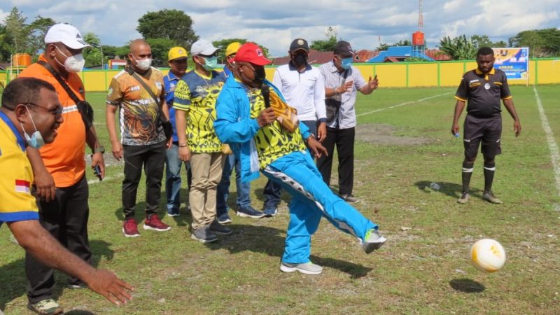 PARADE FOTO PEMBUKAAN TURNAMEN ASKAB CHRISTMAS SOCCER U-12 & U-15 TAHUN