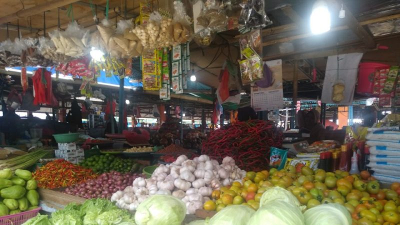 Harga Kebutuhan Dapur di Pasar Sentral Alami Penurunan