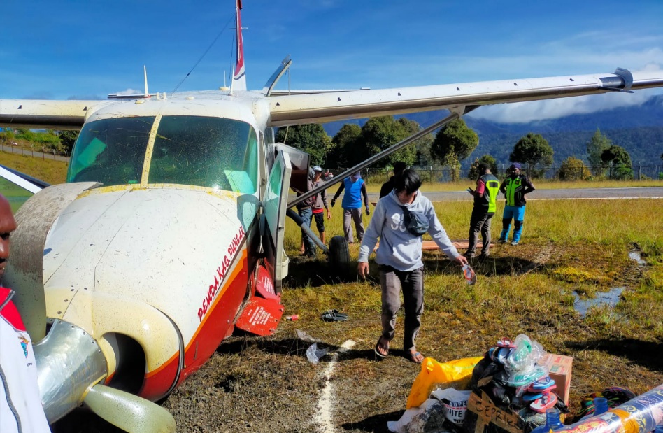 Pesawat SAS PK-FSW Tergelincir di Bandara Bilogai Sugapa Kabupaten Intan Jaya