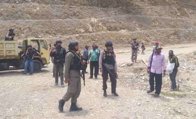 Tim Gabungan Berhasil Evakuasi 10 Pekerja Jalan di Pegunungan Bintang Papua