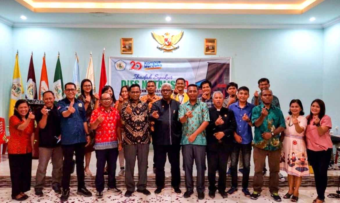 Dies Natalis Poltek Amamapare 20 Tahun, Herman Dumatubun : Semua Karena Anugrah Tuhan