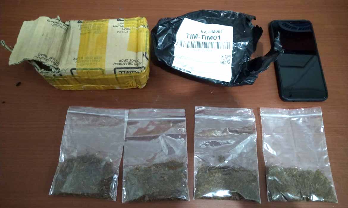 Dua Pelaku Penyalahgunaan Narkotika Berhasil Diamankan Satnarkoba Polres Mimika