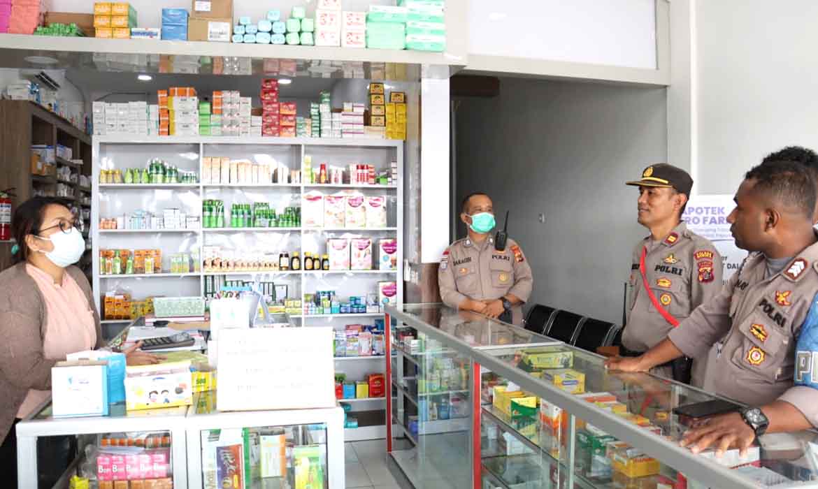 Lima Jenis Obat Sirup Anak yang Dilarang Peredarannya oleh BPOM, Polres Mimika Lakukan Pengecekan di Apotek