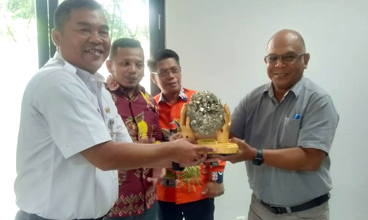 Dispora Mimika Studi Banding Pusat Pengembangan Olahraga DKI Jakarta