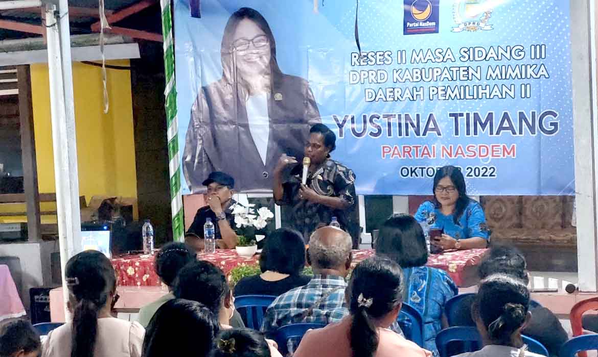 Warga Sektoral Keluhkan Pembagian Dana BLT Saat Reses Yustina Timang