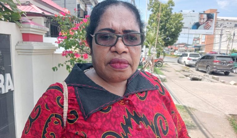 Tokoh Perempuan Amungme Kecam Aksi Pendemo Bayaran di PN Jayapura